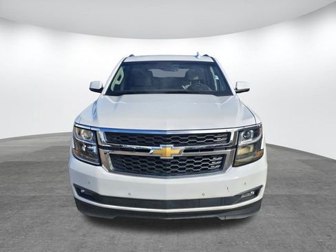 Used 2018 Chevrolet Tahoe LT image 2