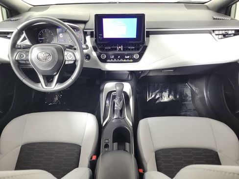 Used 2025 Toyota Corolla SE FWD image 16