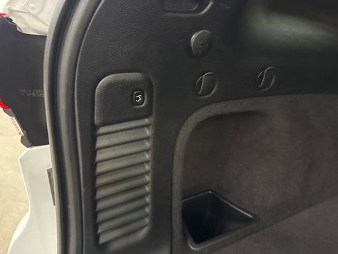 Used 2020 Jeep Grand Cherokee Limited X image 32