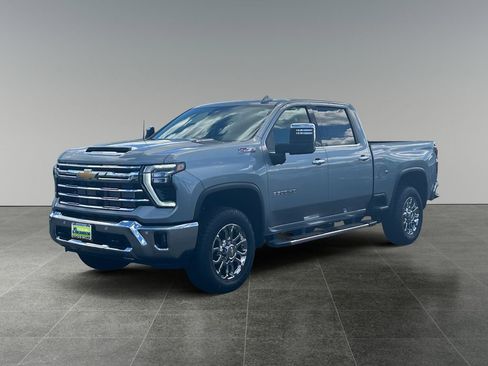 New 2026 Chevrolet Silverado 3500 LTZ w/ LTZ Plus Package AWD/4WD image 3