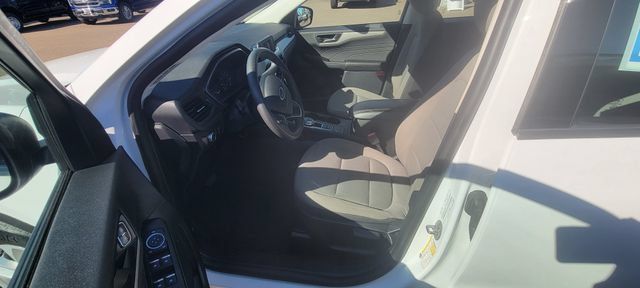 Used 2022 Ford Escape S AWD/4WD image 14