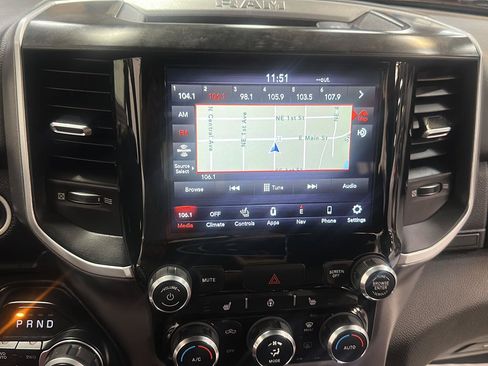 Used 2021 RAM 1500 Big Horn AWD/4WD image 22