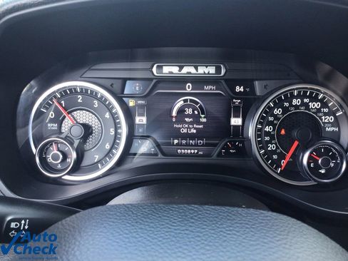 Used 2022 RAM 1500 Laramie image 25