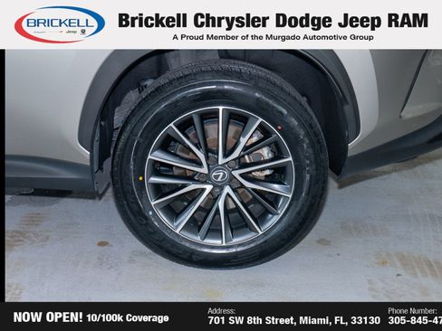 Used 2025 Lexus NX 250 FWD w/ Towing Package (2000 Lbs) image 39