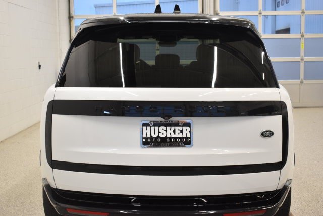 Used 2023 Land Rover Range Rover SE AWD/4WD image 11