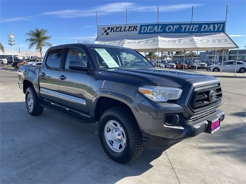 Used 2021 Toyota Tacoma SR w/ SR Convenience Package image 2