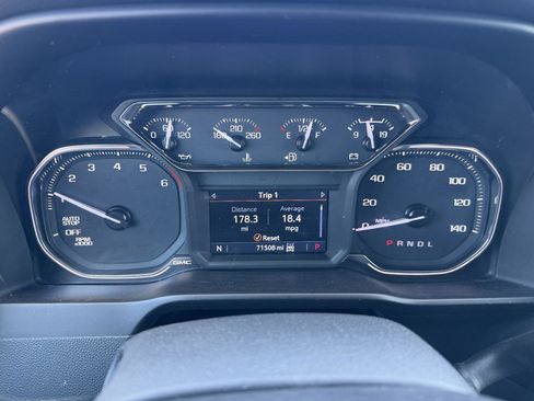Used 2020 GMC Sierra 1500 SLT w/ SLT Premium Package AWD/4WD image 10