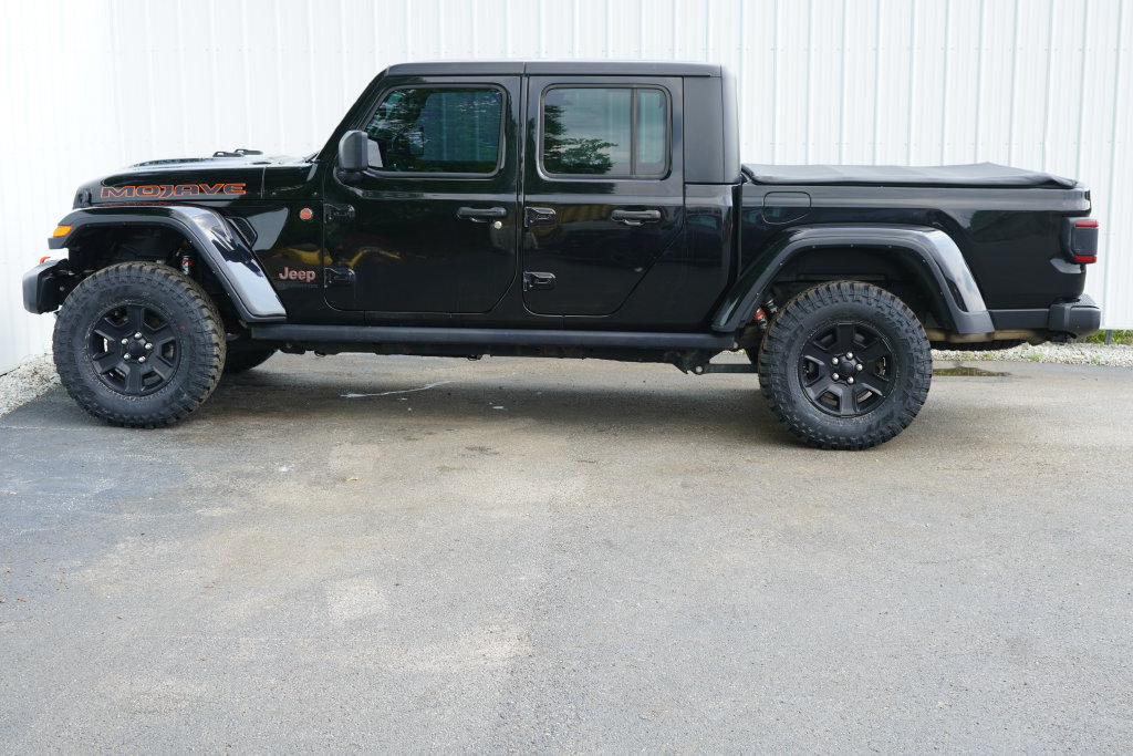 Used 2022 Jeep Gladiator Mojave w/ LED Lighting Group AWD/4WD image 3