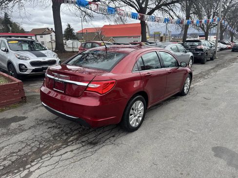 Used 2013 Chrysler 200 LX image 5