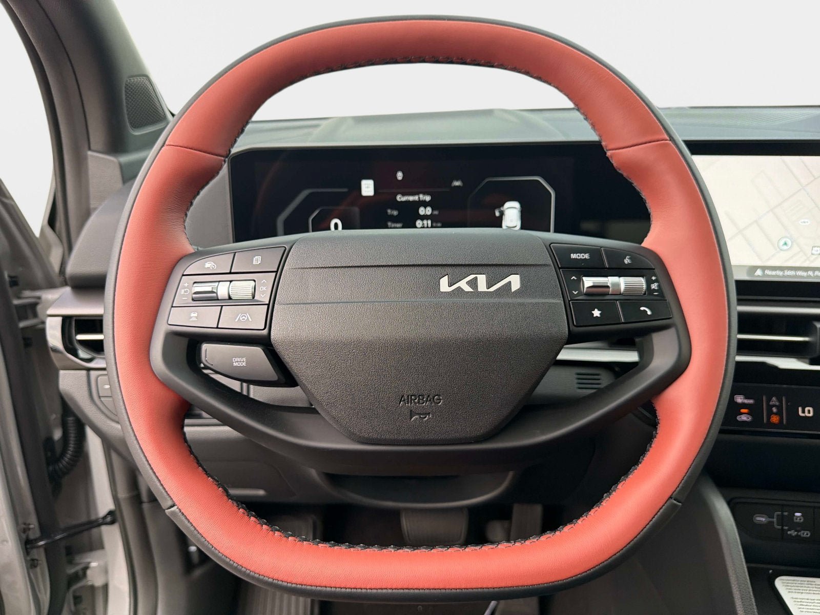 New 2026 Kia Sportage SX FWD image 28
