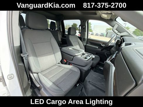 Used 2025 Chevrolet Silverado 2500 LT AWD/4WD image 29