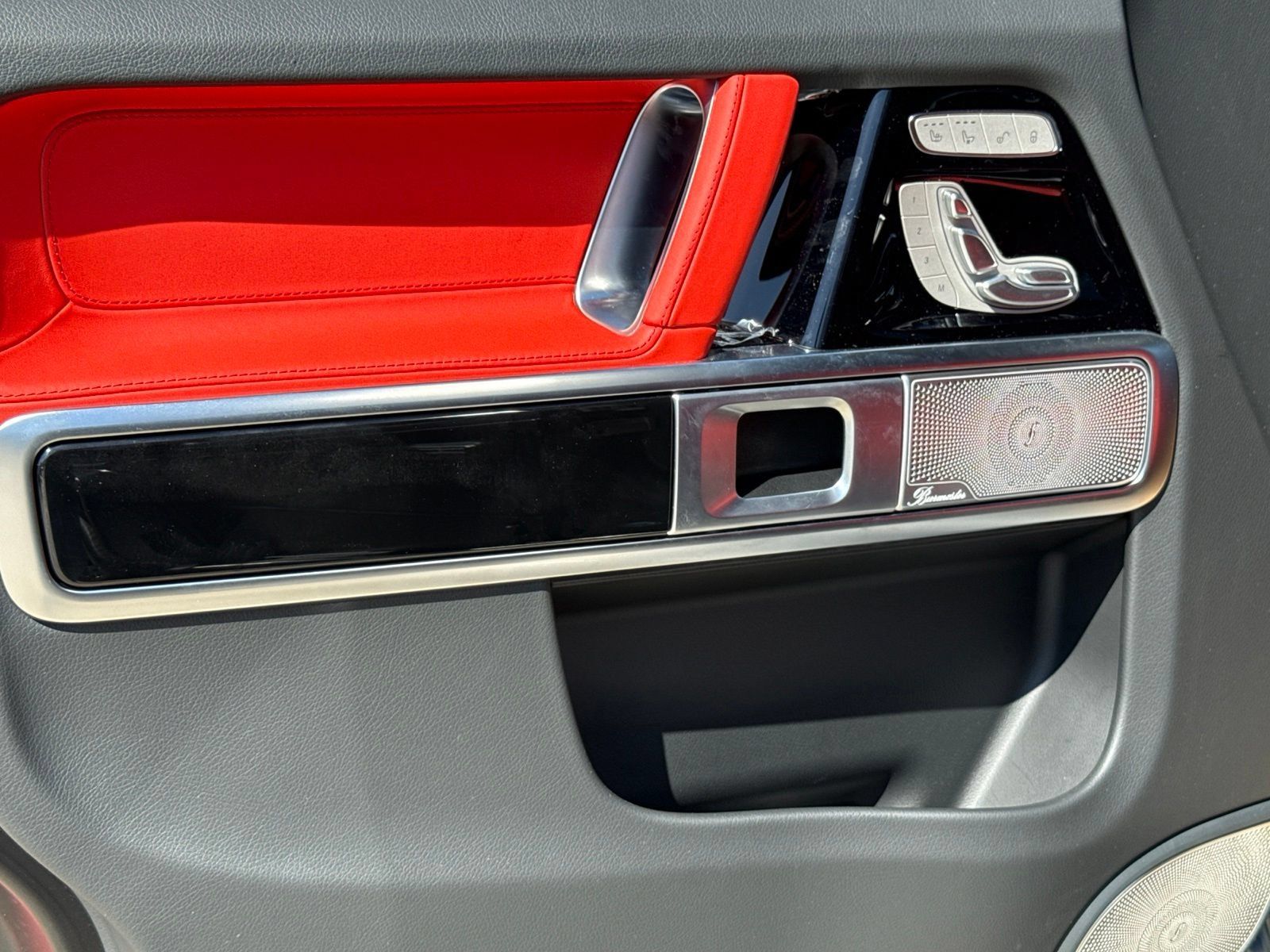 New 2027 Mercedes-Benz G 580 e image 15