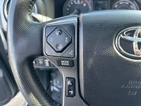 Certified 2021 Toyota Tacoma TRD Off-Road w/ TRD Premium Off Road Package image 19