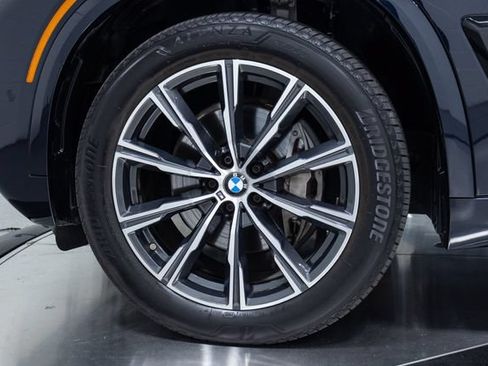 Used 2026 BMW X5 xDrive40i AWD/4WD image 27