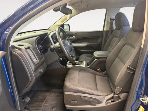 Used 2019 Chevrolet Colorado LT w/ LT Convenience Package RWD image 22