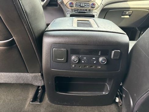 Used 2017 GMC Yukon Denali w/ Open Road Package image 23