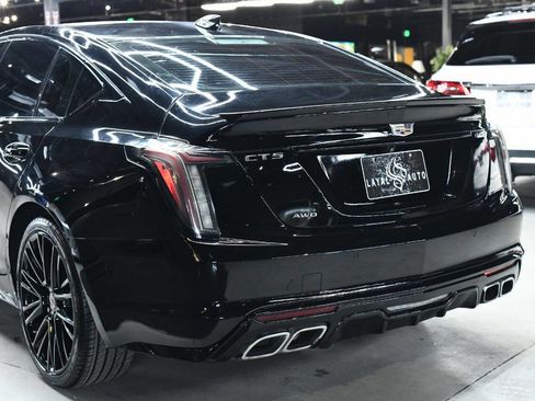 Used 2020 Cadillac CT5 V w/ Premium Package image 13