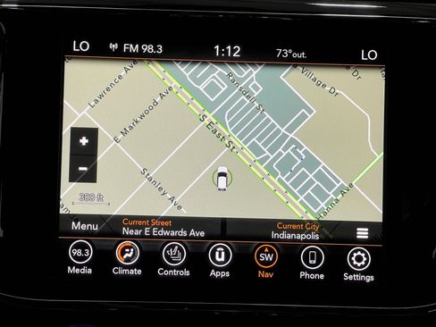 Used 2021 Jeep Grand Cherokee Laredo X AWD/4WD image 10