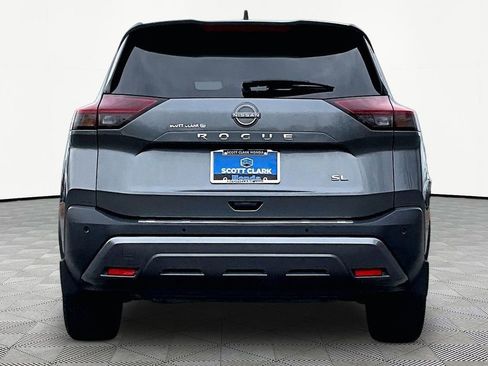 Used 2023 Nissan Rogue SL w/ SL Premium Package image 7
