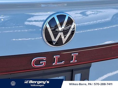 New 2026 Volkswagen Jetta GLI Autobahn FWD image 22