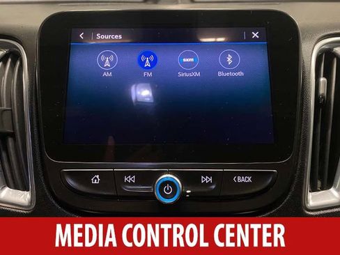 Used 2020 Chevrolet Malibu LT FWD image 12
