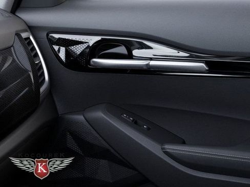 New 2025 Kia Seltos X-Line image 25