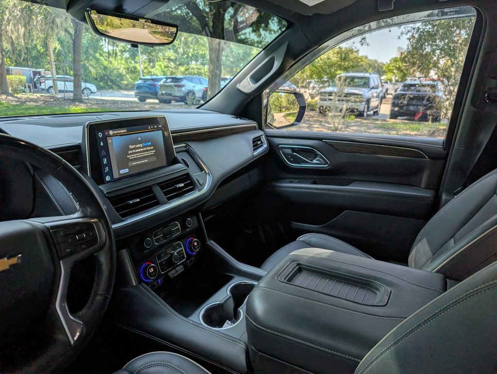 Used 2023 Chevrolet Tahoe Premier w/ Advanced Technology Package AWD/4WD image 15