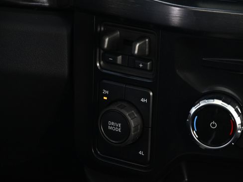 Used 2025 Ford F450 Lariat image 24