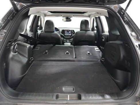 Used 2022 Jeep Cherokee Limited image 35