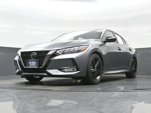Used 2023 Nissan Sentra SR w/ Electronics Package FWD image 24