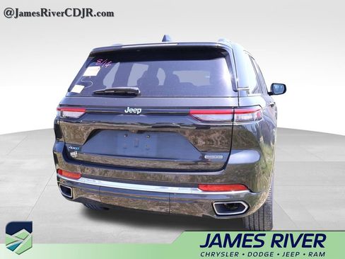 Used 2023 Jeep Grand Cherokee Overland AWD/4WD image 15