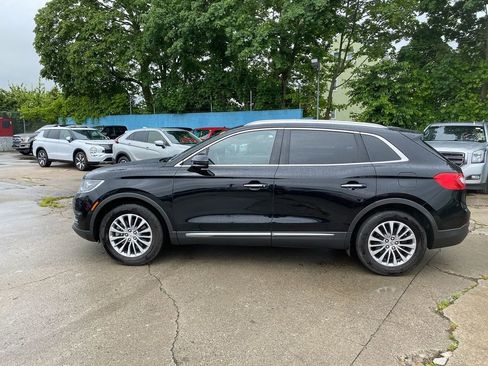 Used 2018 Lincoln MKX Select w/ Select Plus Package image 9