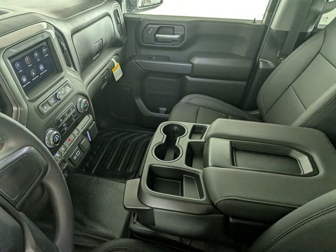 New 2025 GMC Sierra 3500 Pro w/ Convenience Package image 19