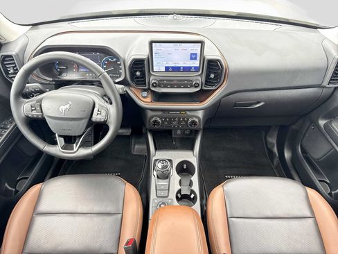 Used 2024 Ford Bronco Sport Badlands w/ Premium Package AWD/4WD image 15