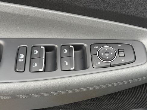 Used 2023 Hyundai Santa Fe SE w/ Cargo Package AWD/4WD image 17