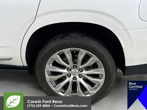 Used 2024 GMC Yukon Denali w/ Advanced Technology Package image 39