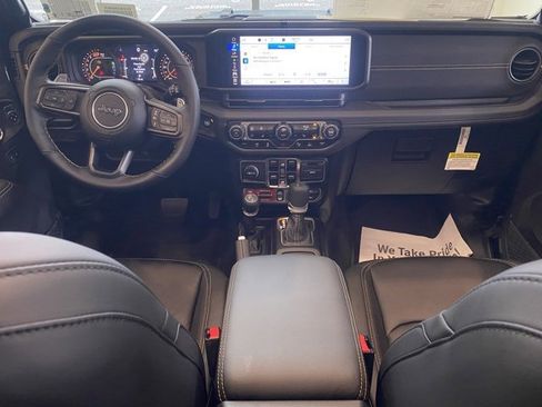 New 2025 Jeep Wrangler Unlimited Rubicon 392 image 34