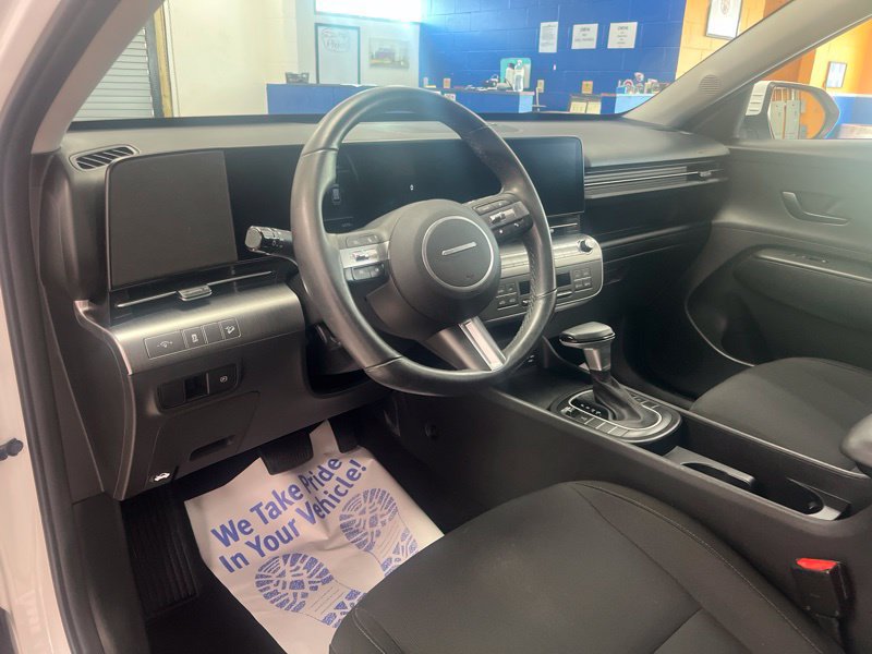 Used 2024 Hyundai Kona SEL AWD/4WD image 18