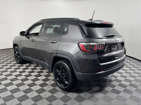 Used 2020 Jeep Compass Latitude AWD/4WD image 8