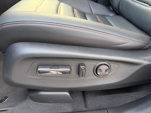 Certified 2025 Honda CR-V Sport-L image 28