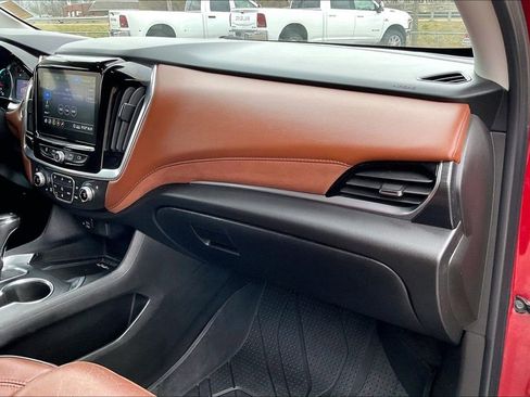 Used 2020 Chevrolet Traverse High Country w/ LPO, Floor Liner Package image 16