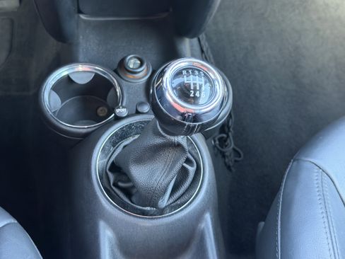 Used 2009 MINI Cooper S image 23