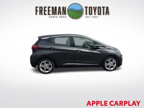 Used 2021 Chevrolet Bolt LT FWD image 4