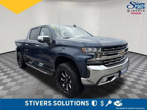 Used 2021 Chevrolet Silverado 1500 LTZ AWD/4WD image 3
