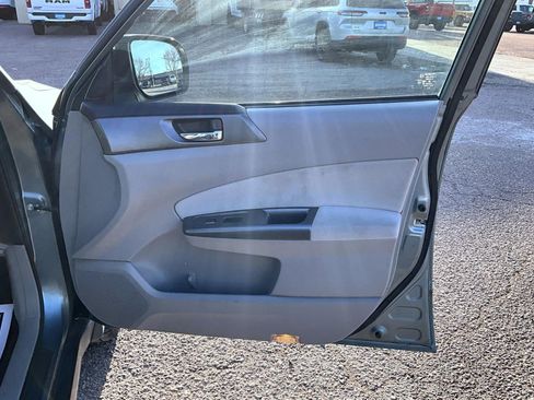 Used 2011 Subaru Forester 2.5X Limited image 17