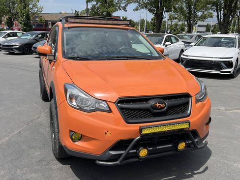 Used 2015 Subaru Crosstrek 2.0i Limited AWD/4WD image 4