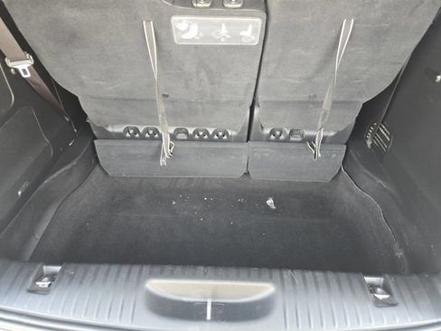 Used 2021 Chrysler Pacifica Limited w/ Premium & Safety Sphere Group FWD image 35