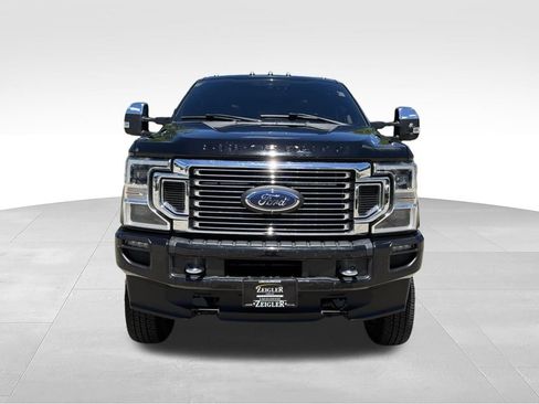 Used 2022 Ford F350 Platinum AWD/4WD image 9