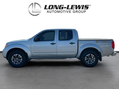 Used 2019 Nissan Frontier Desert Runner RWD image 2
