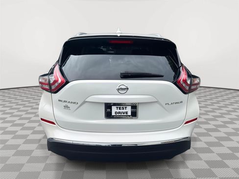 Used 2016 Nissan Murano Platinum w/ Platinum Technology Package FWD image 7